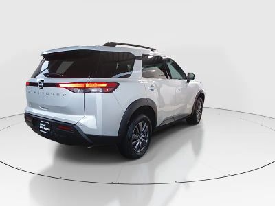 2025 Nissan Pathfinder - Photo 7