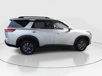 2025 Nissan Pathfinder - Photo 8