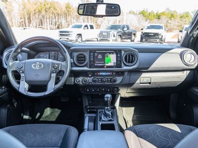 2017 Toyota Tacoma - Photo 20