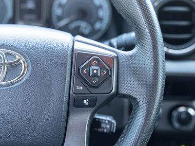2017 Toyota Tacoma - Photo 25
