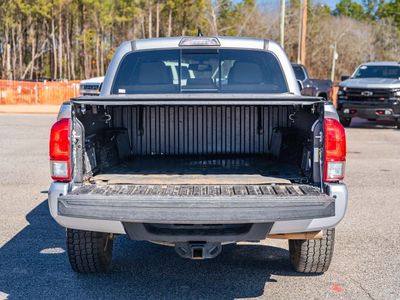 2017 Toyota Tacoma - Photo 14