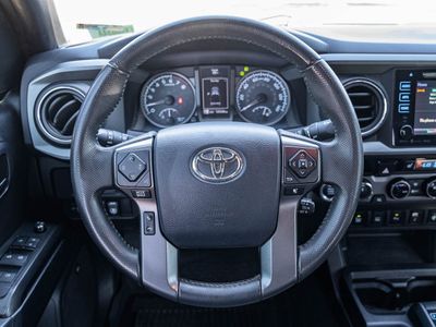 2017 Toyota Tacoma - Photo 21