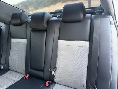 2014 Toyota Camry — photo 13 view