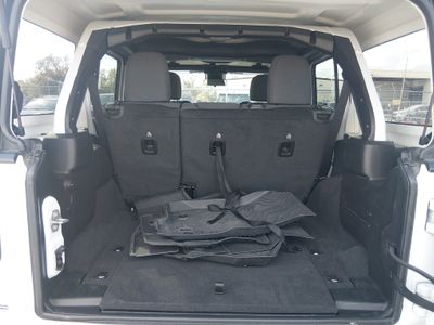 2025 Jeep Wrangler - Photo 11