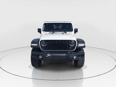 2025 Jeep Wrangler - Photo 2