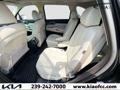 2026 Kia Sorento Hybrid — photo 22 view