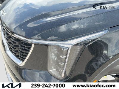 2026 Kia Sorento Hybrid — photo 8 view