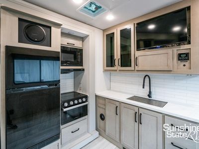 2025 Grand Design - Photo 27