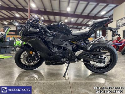 2025 Kawasaki NINJA ZX-4R ABS - Photo 5