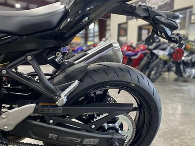 2025 Kawasaki NINJA ZX-4R ABS - Photo 8