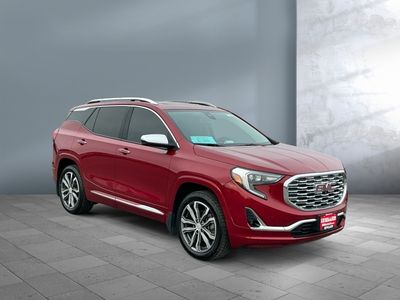2020 GMC Terrain - Photo 2