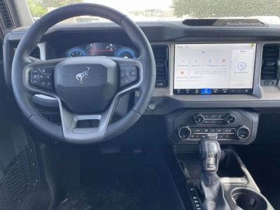2026 Ford Bronco — photo 10 view