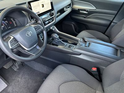2026 Toyota Grand Highlander Hybrid — photo 11 view