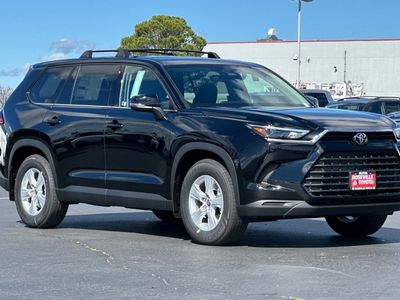 2026 Toyota Grand Highlander Hybrid — photo 9 view