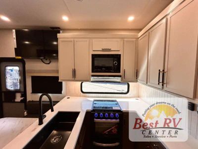 2026 Dutchmen RV Voltage V-Series - Photo 42