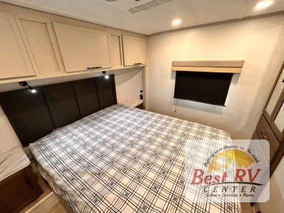 2026 Dutchmen RV Voltage V-Series - Photo 64