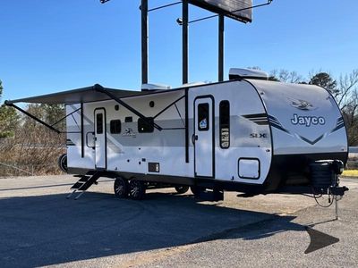 2025 Jayco Jay Flight SLX — engine compartment view