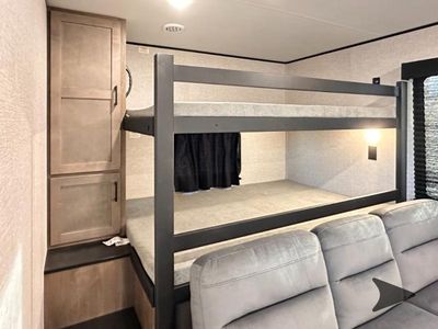 2025 Jayco Jay Flight SLX — photo 40 view