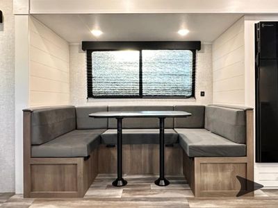2025 Jayco Jay Flight SLX — photo 35 view