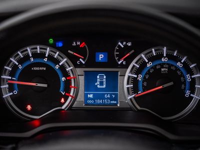 2016 Toyota 4Runner - Photo 25
