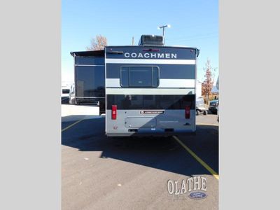 2026 Coachmen RV Freelander - Photo 5