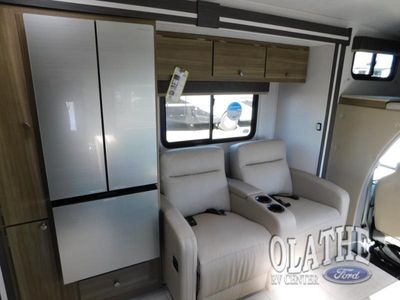 2026 Coachmen RV Freelander - Photo 7