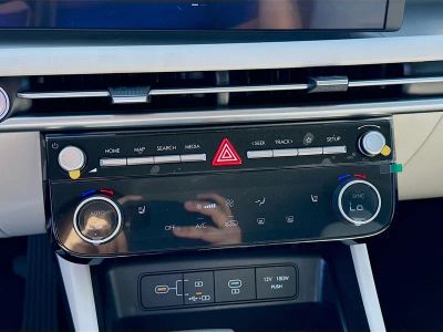 2026 Hyundai TUCSON — photo 12 view