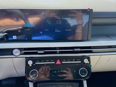 2026 Hyundai TUCSON — photo 10 view