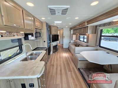 2018 Precept 33U — photo 16 view