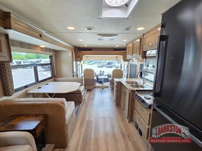 2018 Precept 33U — photo 42 view