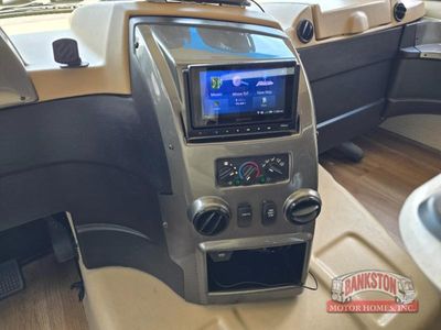 2018 Precept 33U — photo 14 view