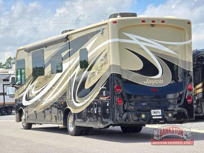 2018 Precept 33U — photo 7 view