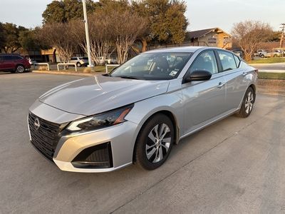 2024 Nissan Altima - Photo 1
