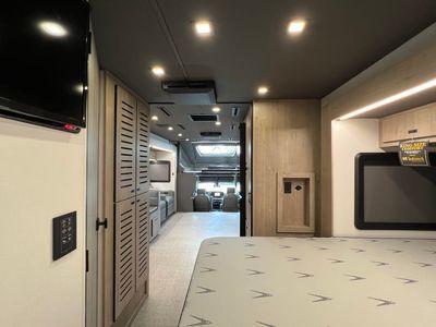 2026 Grand Design LINEAGE SERIES F - Photo 15