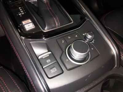 2025 Mazda CX-5 - Photo 16