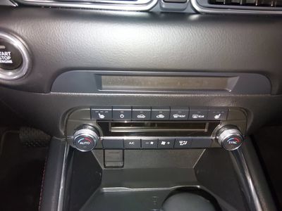 2025 Mazda CX-5 - Photo 20