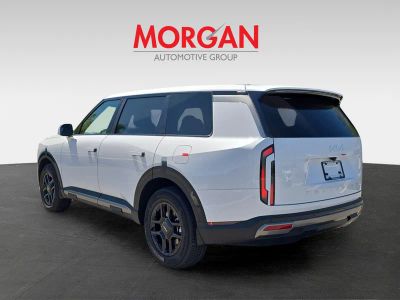 2027 Kia Telluride — engine compartment view
