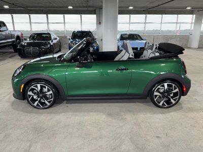 2025 MINI Cooper S — photo 32 view