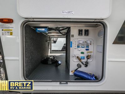 2026 Brinkley Model I - Photo 9