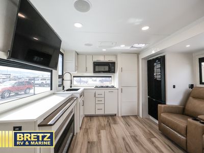 2026 Brinkley Model I - Photo 10