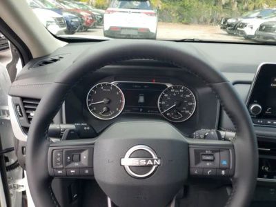 2026 Nissan Rogue — photo 13 view