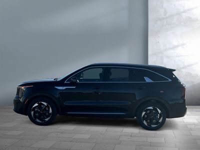 2026 Kia Sorento Hybrid — rear three-quarter view