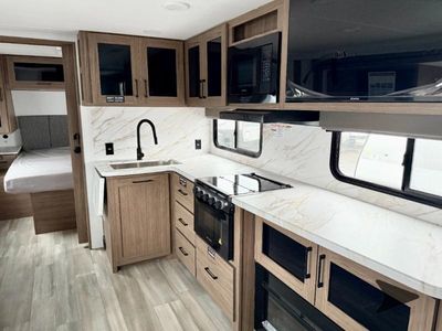 2025 Alliance RV Delta Ultra Lite - Photo 12