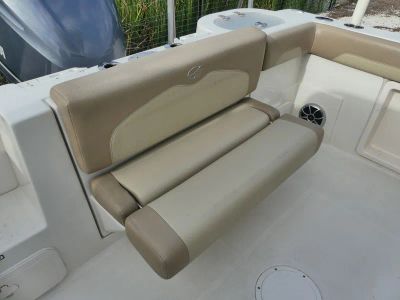 2019 Sailfish 241 CC — photo 7 view