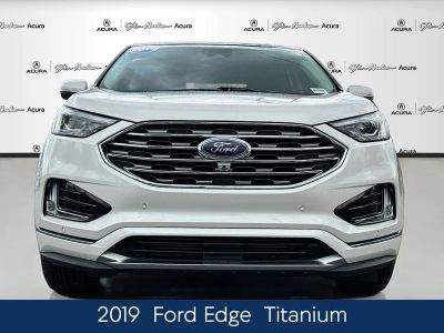 2019 Ford Edge — interior view
