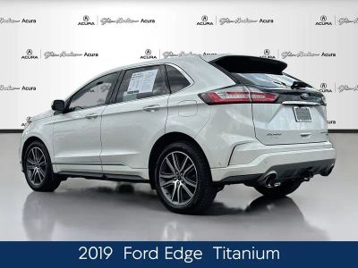 2019 Ford Edge — detail view