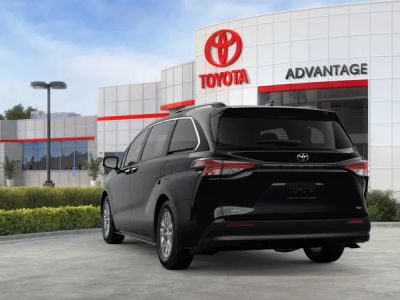 2026 Toyota Sienna - Photo 9