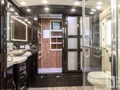 2017 Newmar King Aire - Photo 22