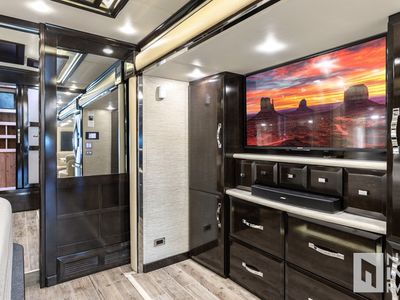 2017 Newmar King Aire - Photo 20