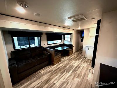2025 Jayco Jay Flight SLX — interior view